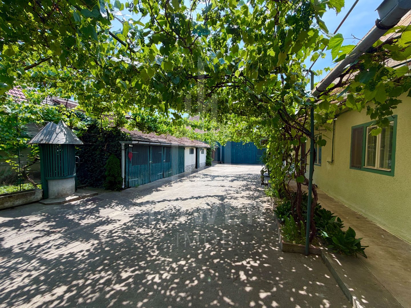 Casă de vânzare-teren 2.300 mp| Ocna Sibiului - Poză 10