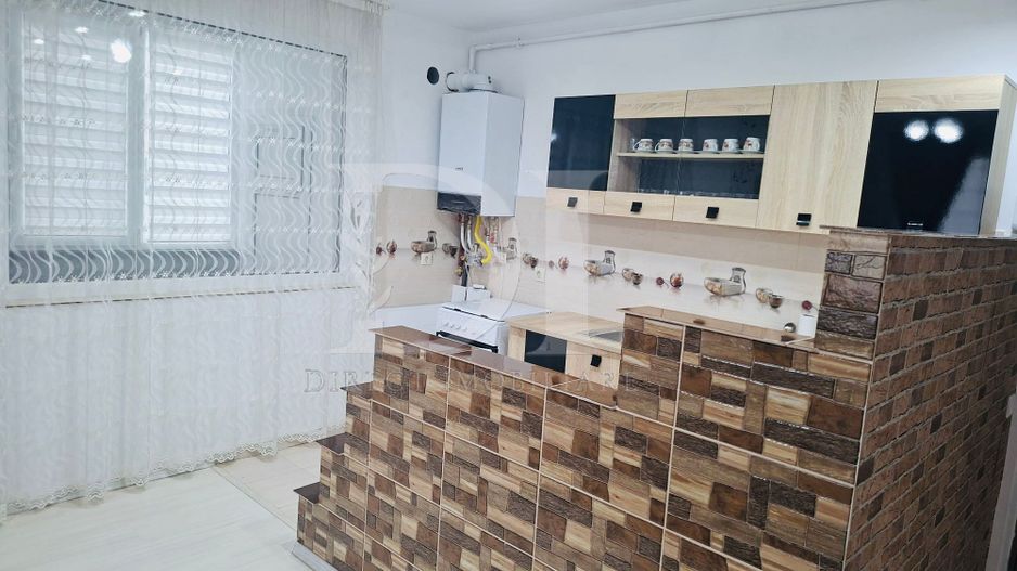 Apartament la cheie / etaj intermediar / Zona Eroilor - Poză 3