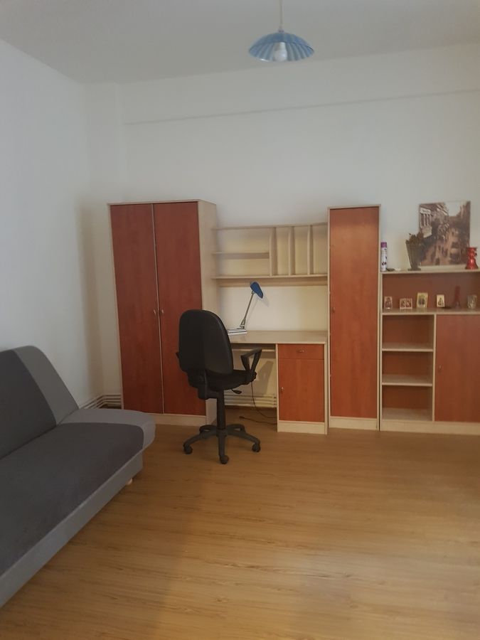 BRASADAS închiriază garsoniera 30mp zona Universitate. - Poză 2