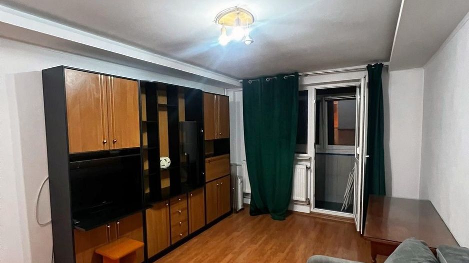 2 camere, 41,5 mp, balcon, lift, mobilat, Titan, metrou la câteva minute - Poză 1