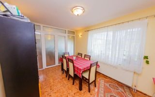 VILĂ DEOSEBITĂ DE VÂNZARE – Cartier nou, Baia Sprie - Poză 8