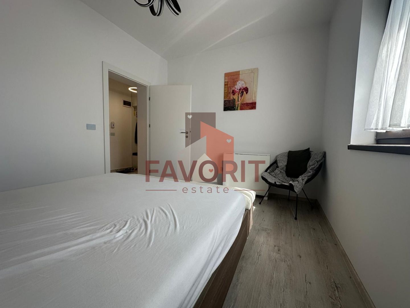 2 camere | etaj 2 | centrala proprie | loc de parcare acoperit | complet utilat - Poză 5