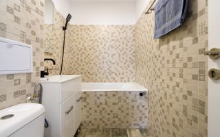 Vânzare, apartament cu 2 camere în zona Drumul Taberei - Poză 10