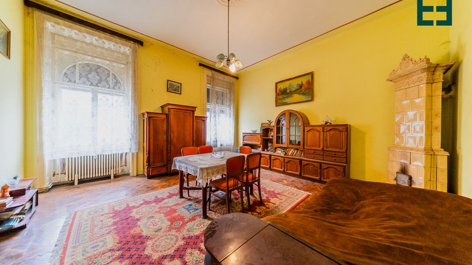 Apartament cu 3 camere și garaj - Zonă Ultracentrală - Arad - Poză 2