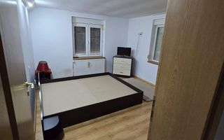 Casa moderna 8 camere pretabil locuinta sau investitie in Selimbar - Poză 9