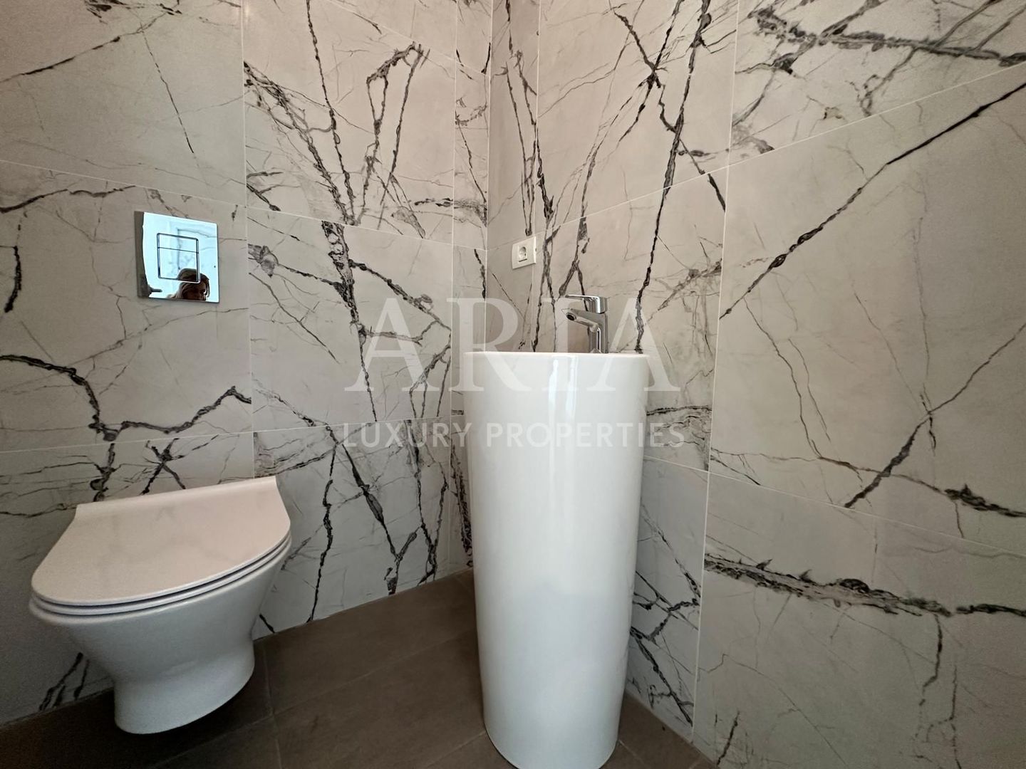 VILLA FIRST RENT – GARAJ - GATED COMPLEX - Poză 9