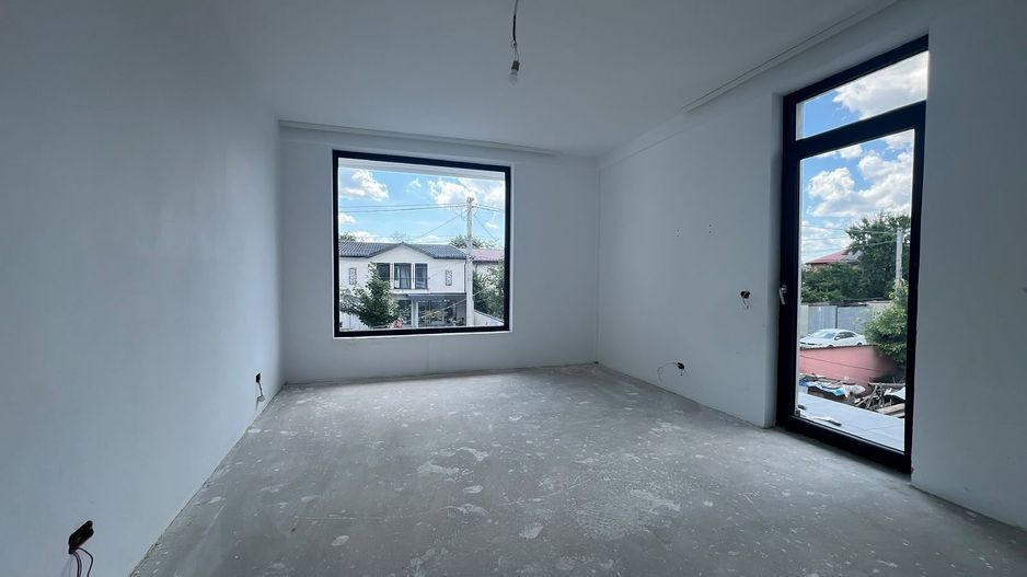 Vila noua | 5 camere | 4 dormitoare | curte proprie - Poză 2