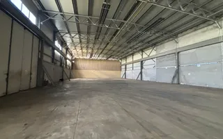 Depozit cu showroom de inchiriat de 1600 mp - Poză 22