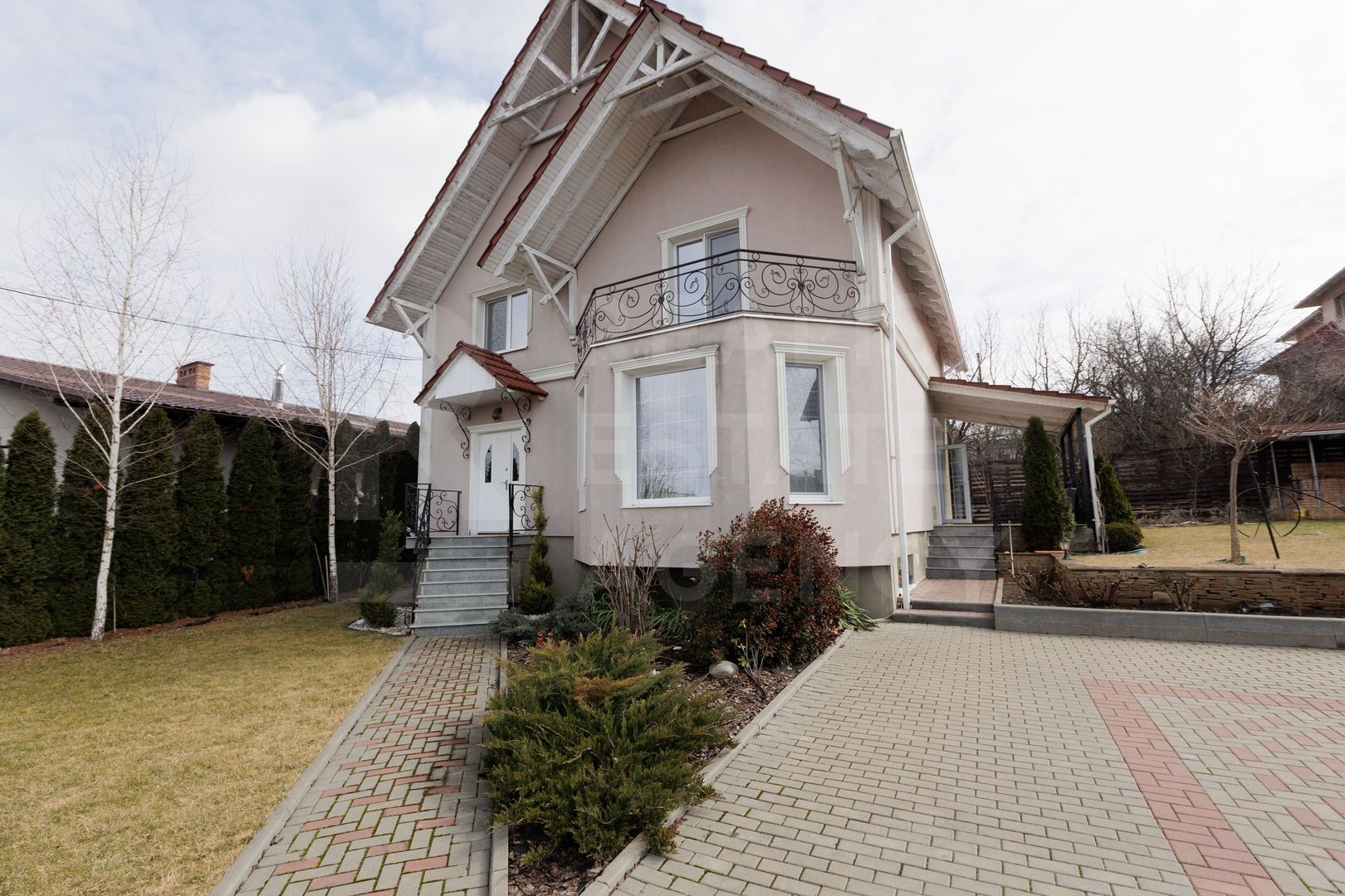 Chirie casa, 5 camere, strada Petru Movila, Dumbrava - Poză 2