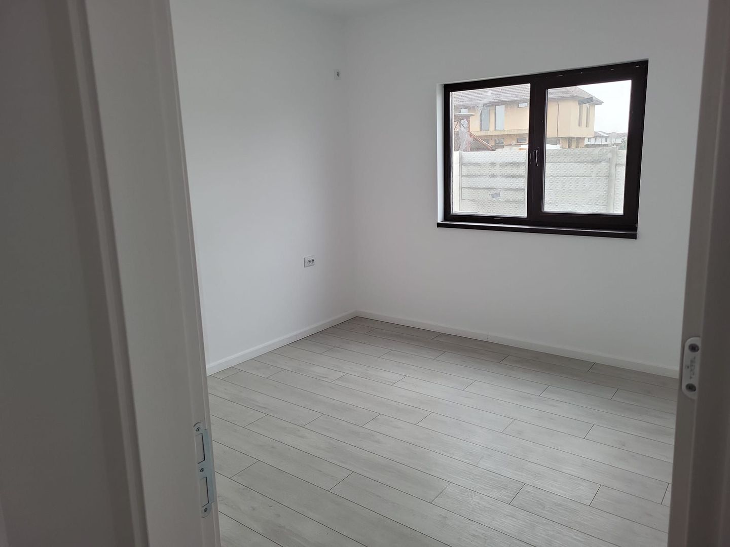 Casa individuala de vanzare Bragadiru - Poză 4