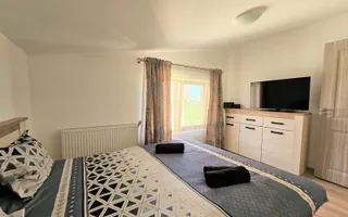 Apartament spatios cu 10 camere si parcare de inchiriat, Borhanci! - Poză 21
