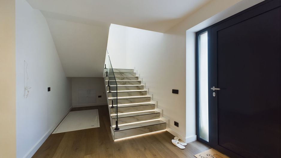 Vilă extravagantă pe Lacul Snagov - Poză 10