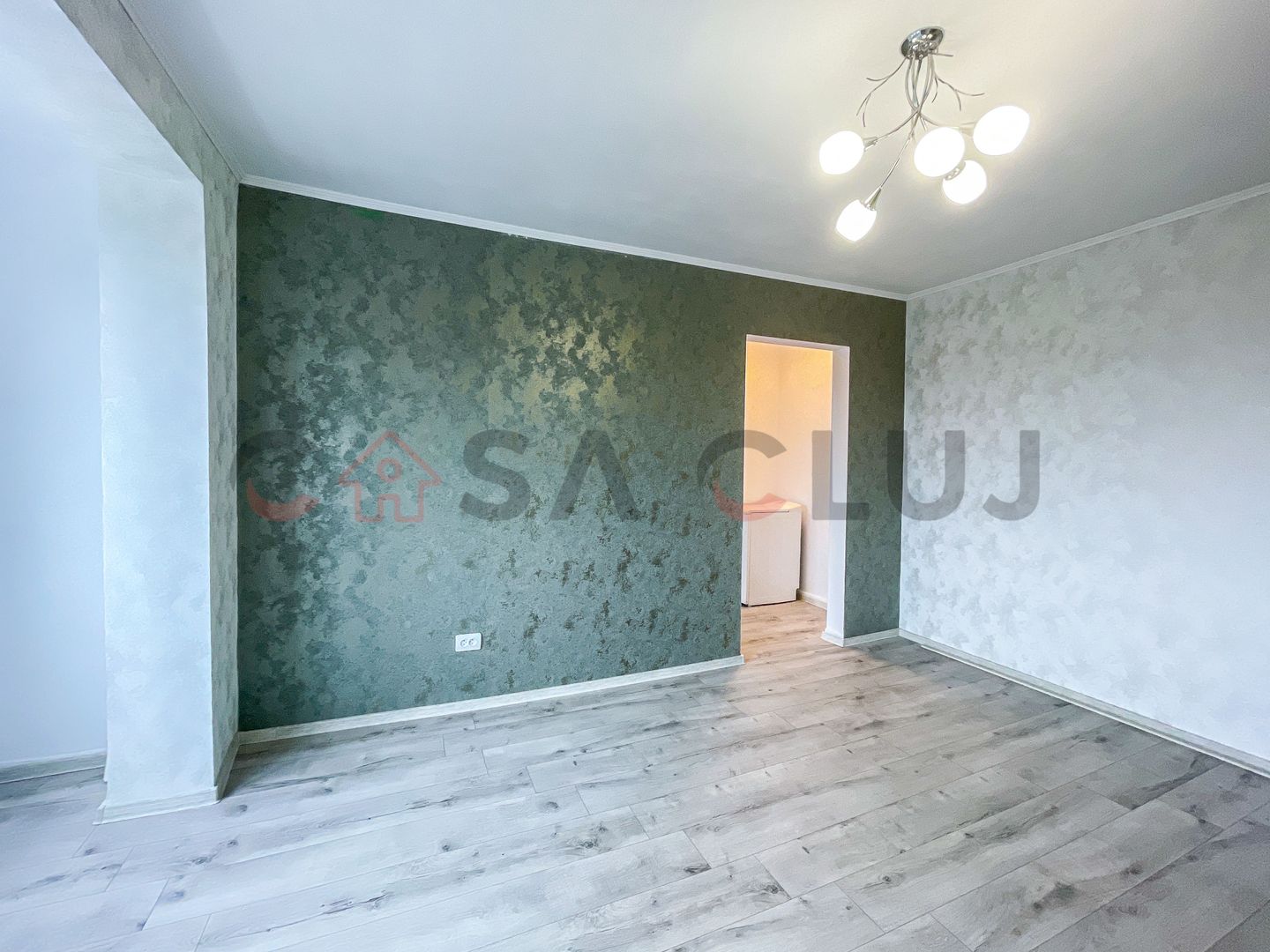 Etaj intermediar - 2 camere - proaspat renovat - GHEORGHENI - Poză 1