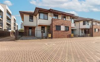 Casă ideală pentru familie–4 camere, curte amenajată, complex privat-securizat - Poză 1