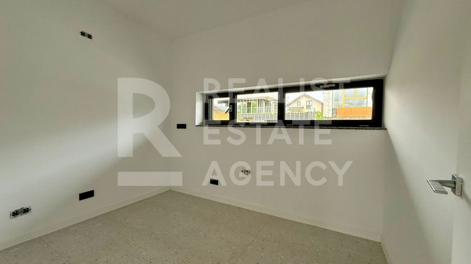 Vilă sustenabilă - panouri fotovoltaice, pompe de căldură, Pipera - Poză 11