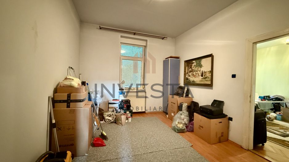 Casa de vanzare/Zona centrala/Ideală pt spatiu comercial/Gradinita - Poză 5