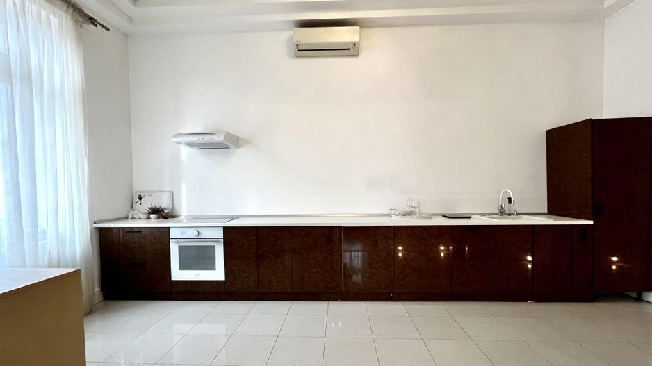 Apartament 3 camere, elegant si spațios, lângă parc, zona Centrala - Poză 7