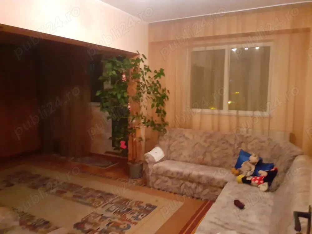 Apartament 3 camere modificat din 4, et 3, Bdu.l Dunarea - Poză 1
