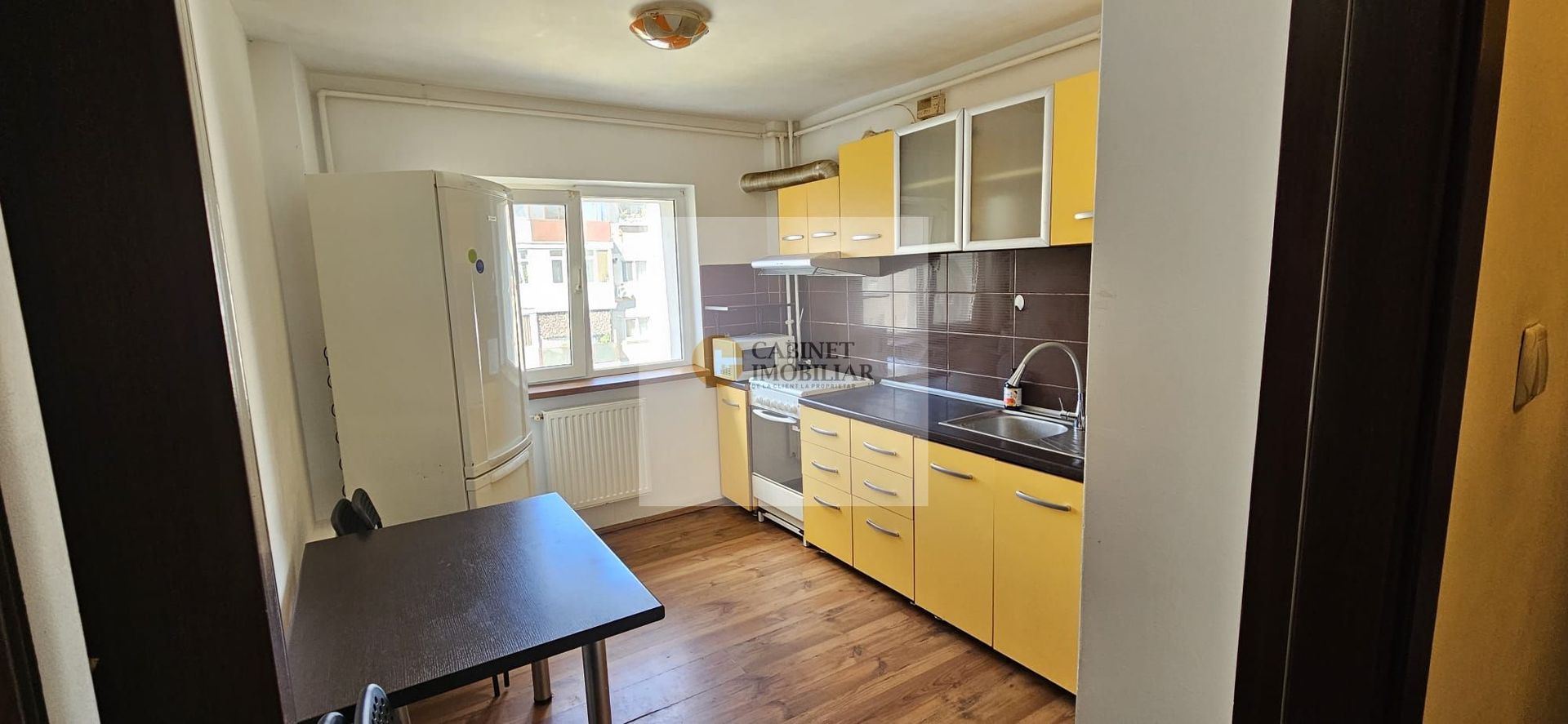3 Camere - 71MP | Decomandat | Reabilitat | 2 Bai | M Gorjului-9 min - Poză 8