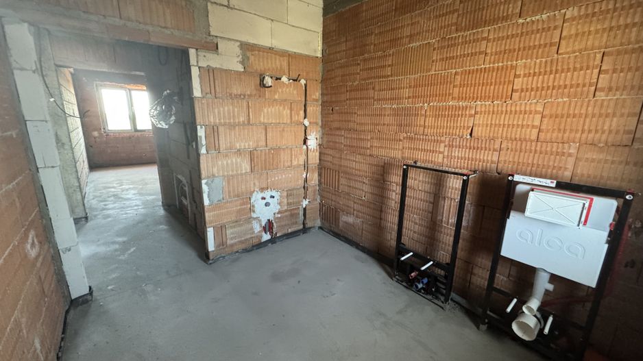 Sacalaz, 1/2 Duplex P+M, 4 Camere,2 Bai,Terasa Acoperita - Poză 12