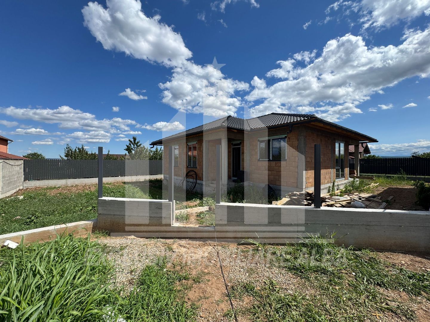 Casa individuala de vanzare, Alba-Micesti - Poză 1