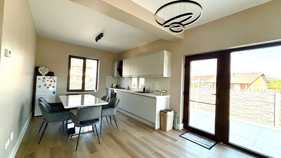 Casa individuala, pozitie ultracentrala, Comision 0%, Sacalaz - Poză 1