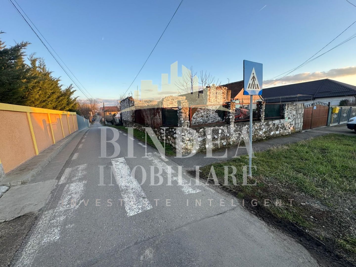 Teren casa 590mp + fundatie casa cu beci, Giarmata - Poză 1