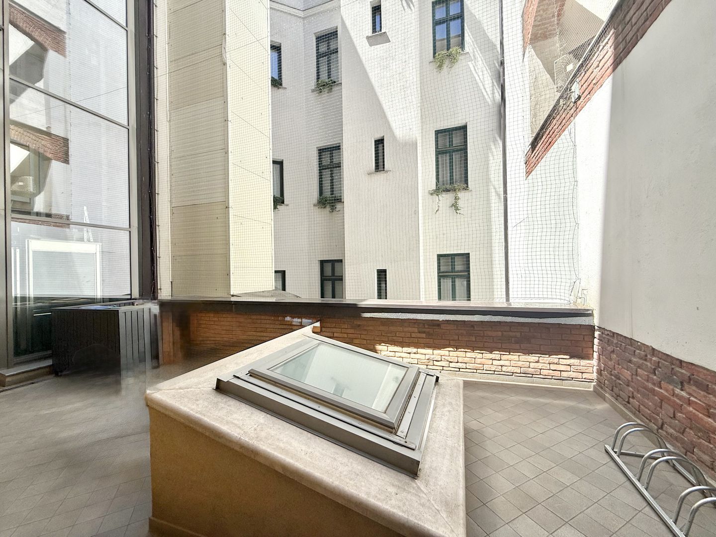 Apartament 3 camere, elegant si spațios, in Piața Unirii - Poză 23