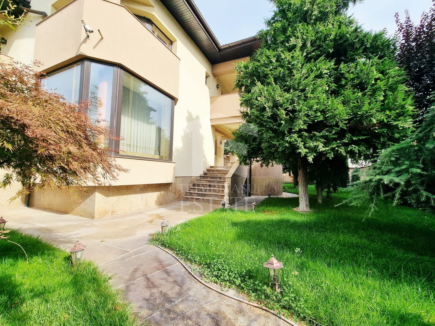 Vila 2 corpuri sector 6 -Valea Doftanei 650mp  teren 800mp - Poză 20