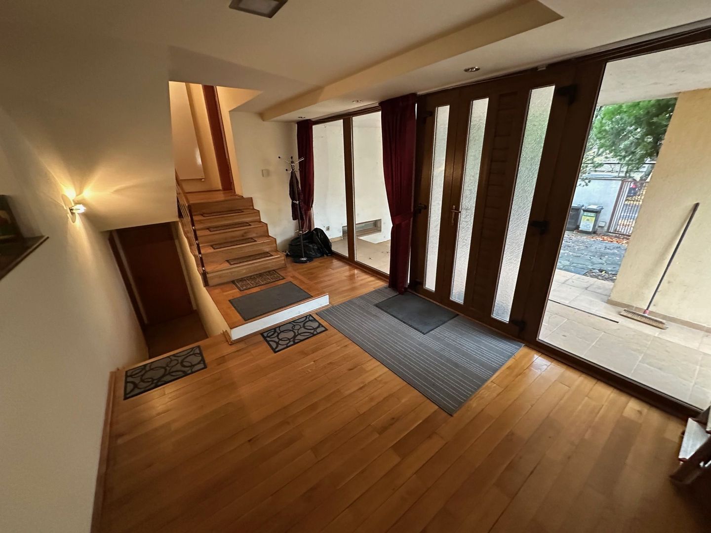 Casă / Vilă cu 6 camere în zona  Calea Aradului - Poză 35