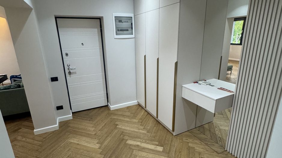 Luxury 4-Room Apartment – HERASTRAU I Parking Spots I ROVERE FURNITURE - Poză 9