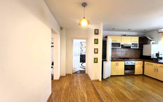 Închiriere apartament 3 camere – Calea Dorobanților-Parcare exterioară - Poză 4