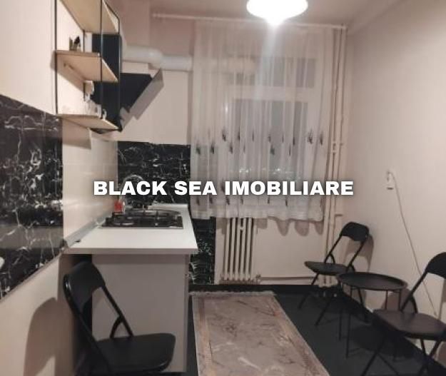 De vanzare Apartament 2 camere zona Centrala - Bloc cu lift - Poză 2