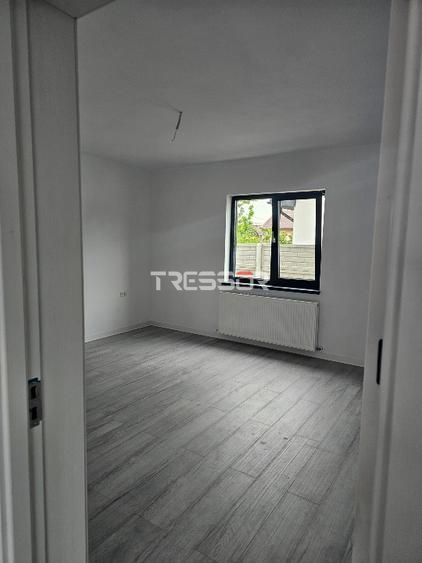 CASĂ  DE VÂNZARE – VALU LUI TRAIAN - Poză 9