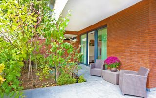 Inchiriere - parter inalt - 4 camere cu terasa - Primaverii - Charles de Gaulle - Poză 4