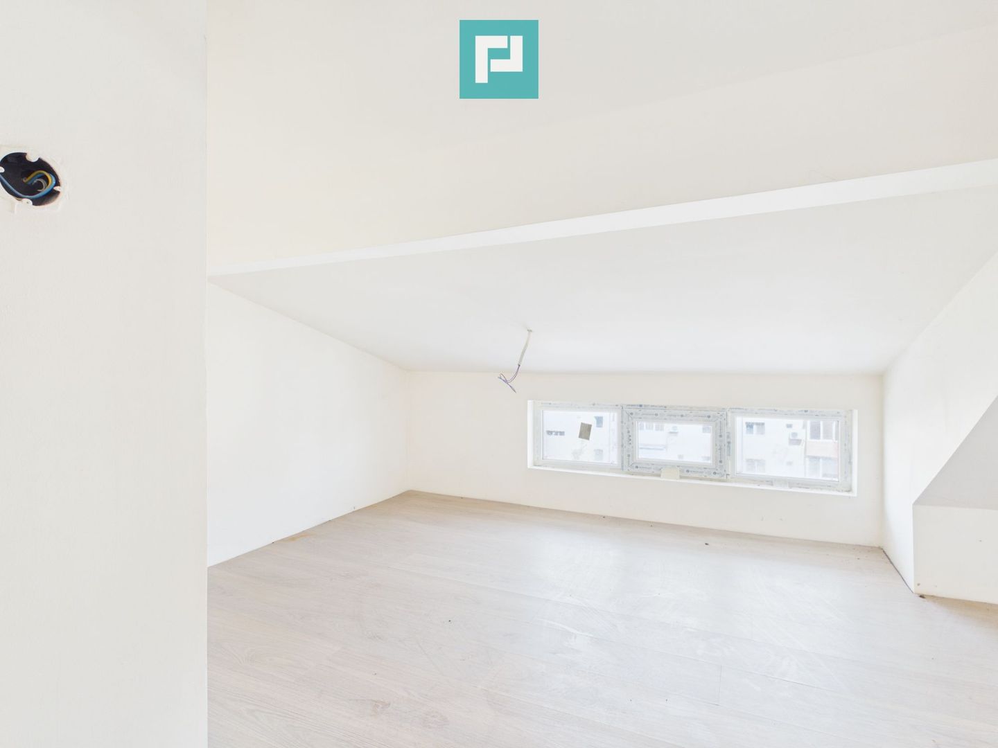 Apartament 2 camere + pod, 78 mpu, Buziașului - Poză 9