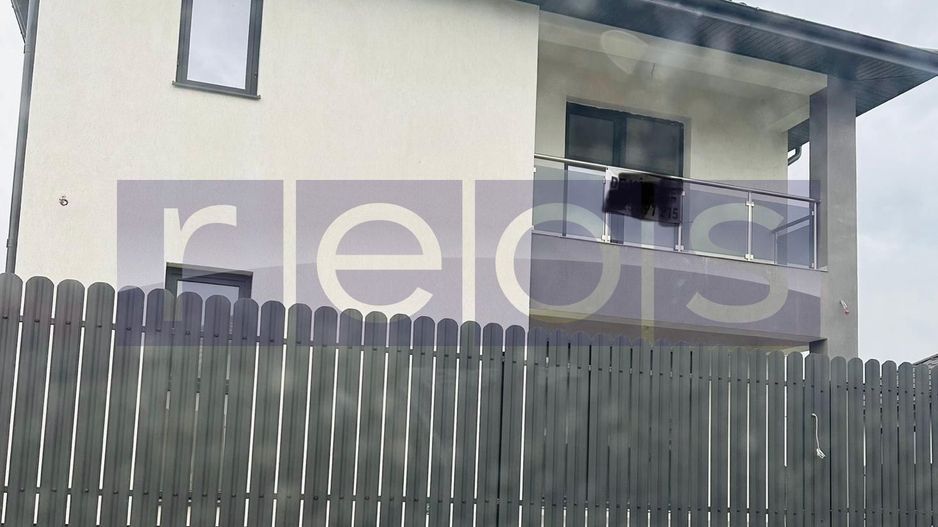 VILA DE VANZAR | BUFTEA | 4 CAMERE - Poză 2