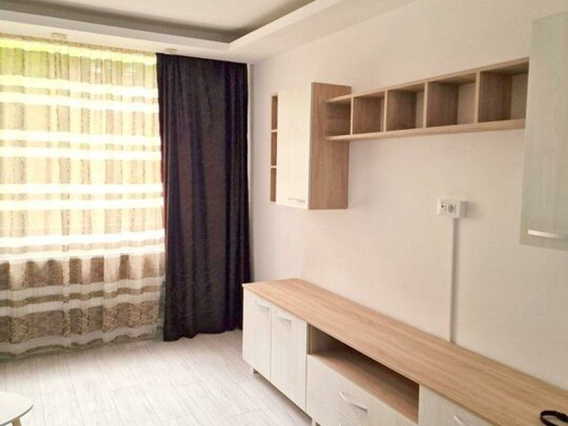 Apartament cu 3 camere, parter - zona Tiglina 2, CEC - Poză 8