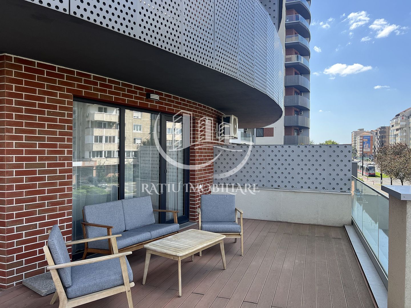 Apartament cu 3 camere | Terasa 70 mp | Luceafarul | Oradea - Poză 18