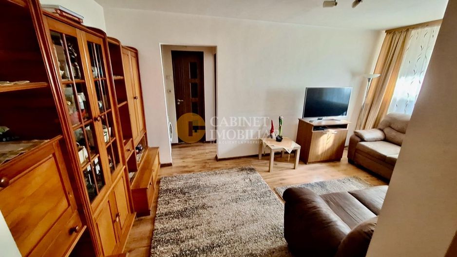 Apartament 2 Camere Zona Frumoasa -Parter Inalt -Bloc 1984 - Poză 3