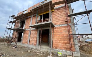 Apartament 2 camere. Decomandat. La asfalt - Poză 4