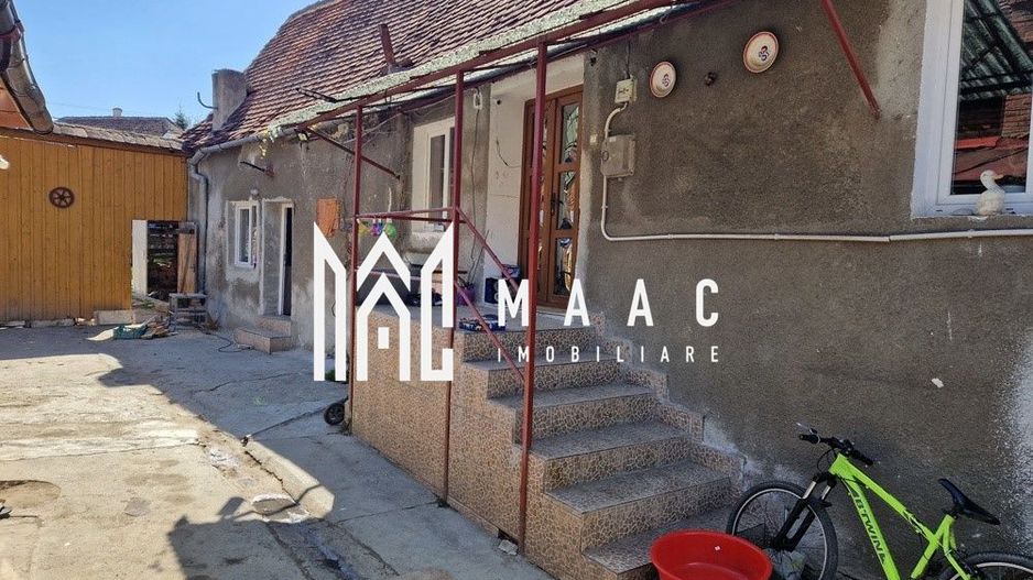 Casa 3 camere | La strada | Curte | Utilitati | Apoldul - Poză 2