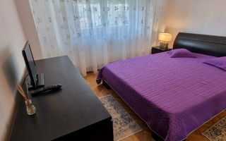 2 decomandate ultracentral, etaj 2, centrala - 450 Euro - Poză 2