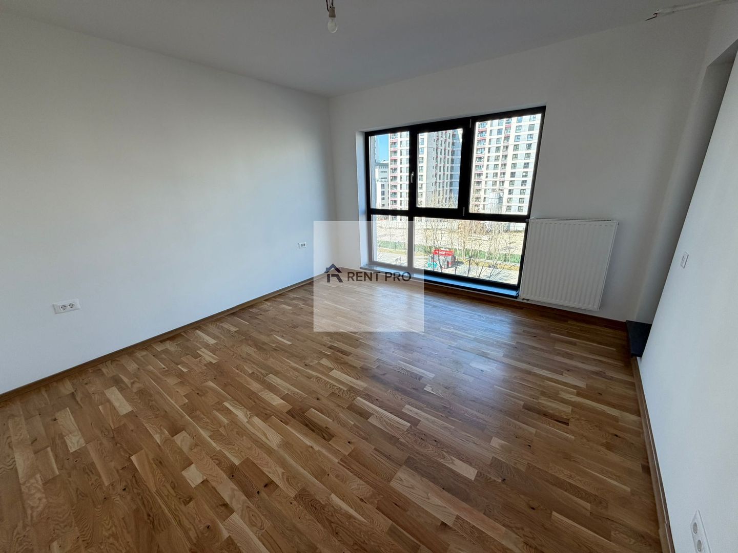 Studio Mid Level Exigent Plaza Politehnica Lujerului Mall Plaza - Poză 3