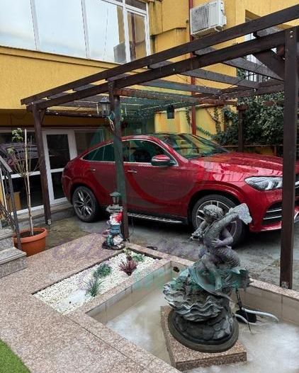 Casă de vânzare - 2 corpuri – zona Mega Mall -  Vatra Luminoasa - Monza - Poză 4