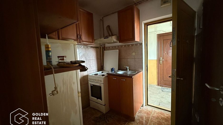 Garsoniera  zona Iosefin, langa Turnul de Apa si malul raului Bega - Poză 3