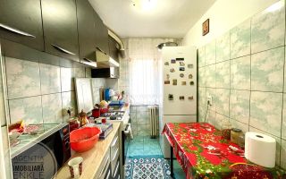 De vânzare apartament cu 2 camere semidecomandat, zona Primăverii. - Poză 6