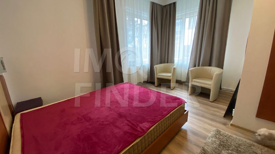 Inchiriere casa 4 camere, zona Centru/Andrei Muresanu - Poză 9