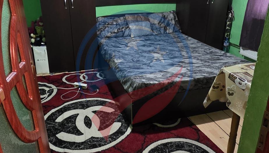 Casă de vânzare la stradă principală – 185 mp teren - Poză 4