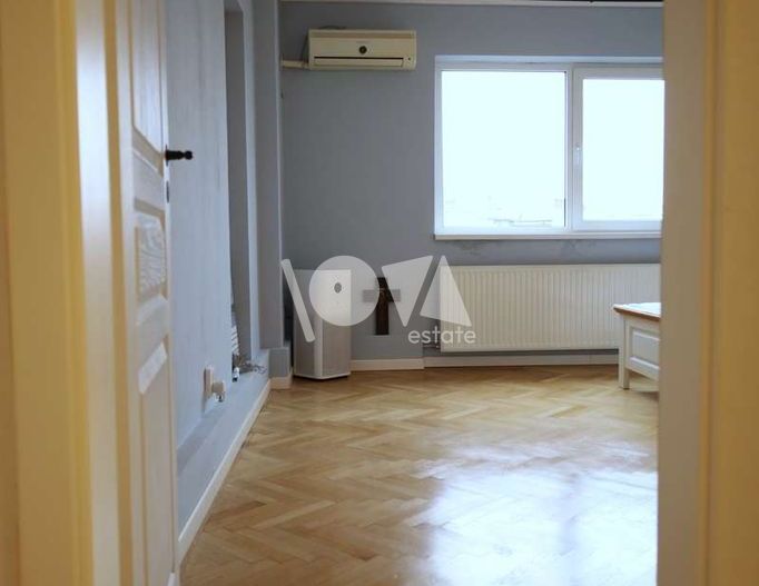 De vânzare: apartament 3 camere, 94 mp, mobilat utilat - Ultracentral - Poză 2